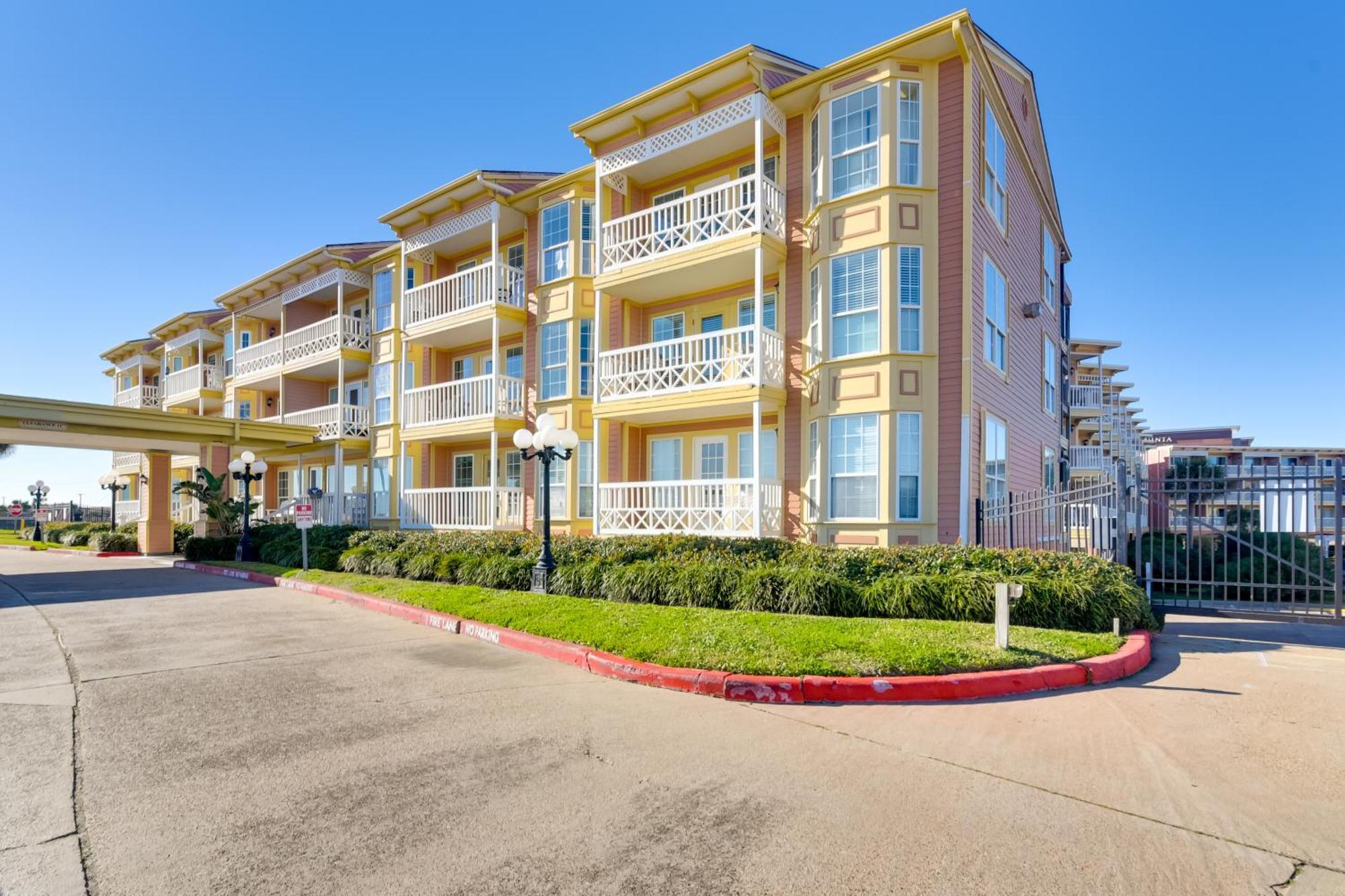 Coastal Galveston Condo Walk To Shoreline! ภายนอก รูปภาพ
